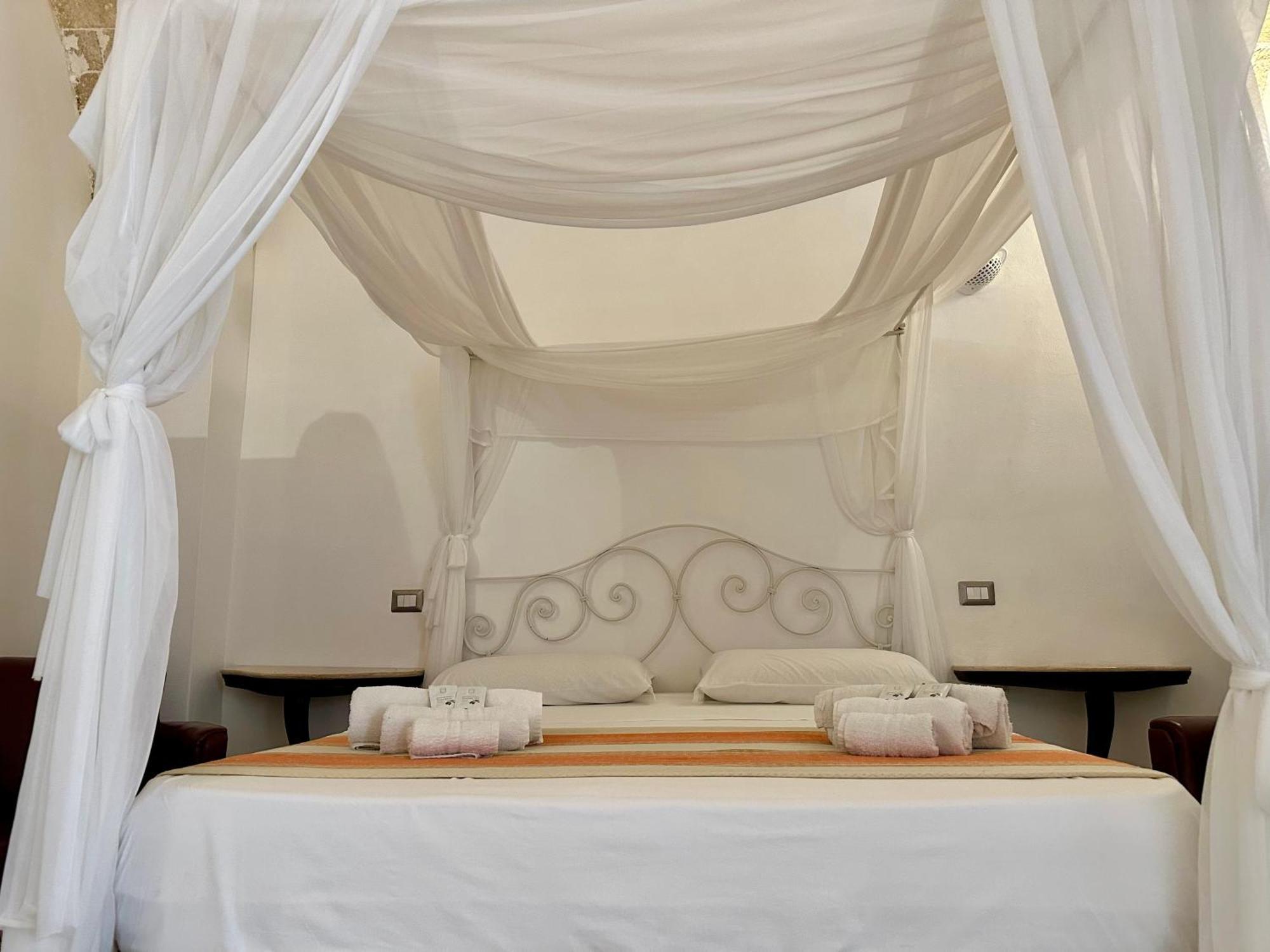 Palazzo Piccioli Hotel Gallipoli Eksteriør billede