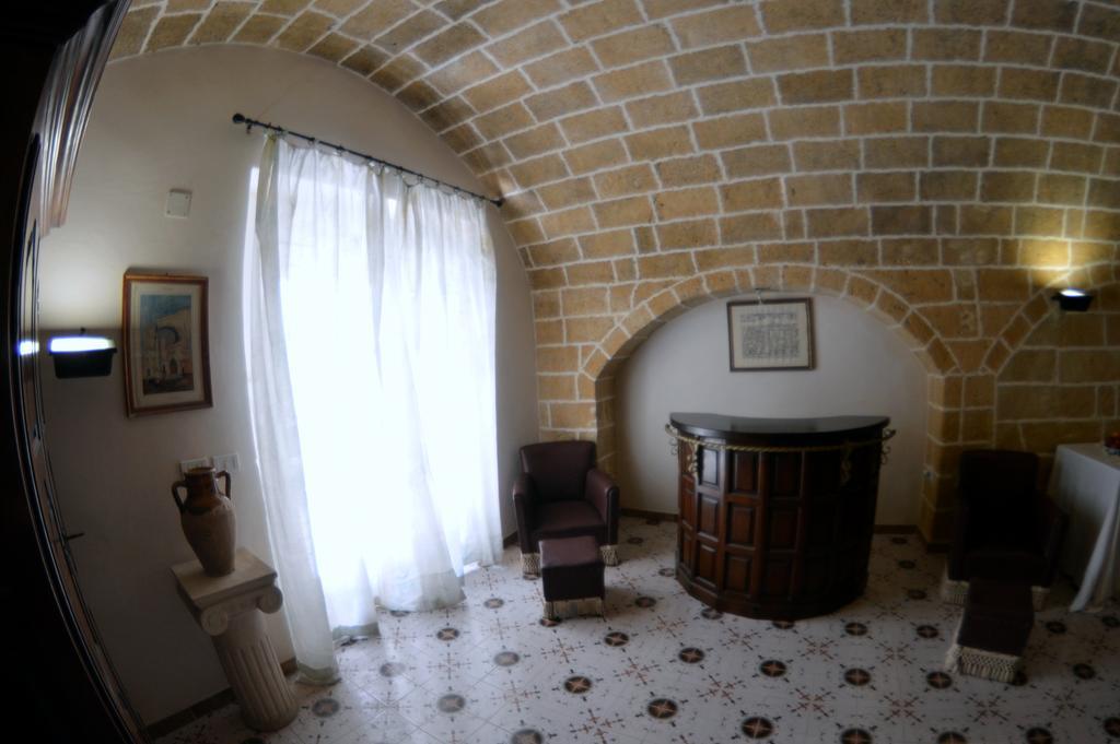 Palazzo Piccioli Hotel Gallipoli Eksteriør billede
