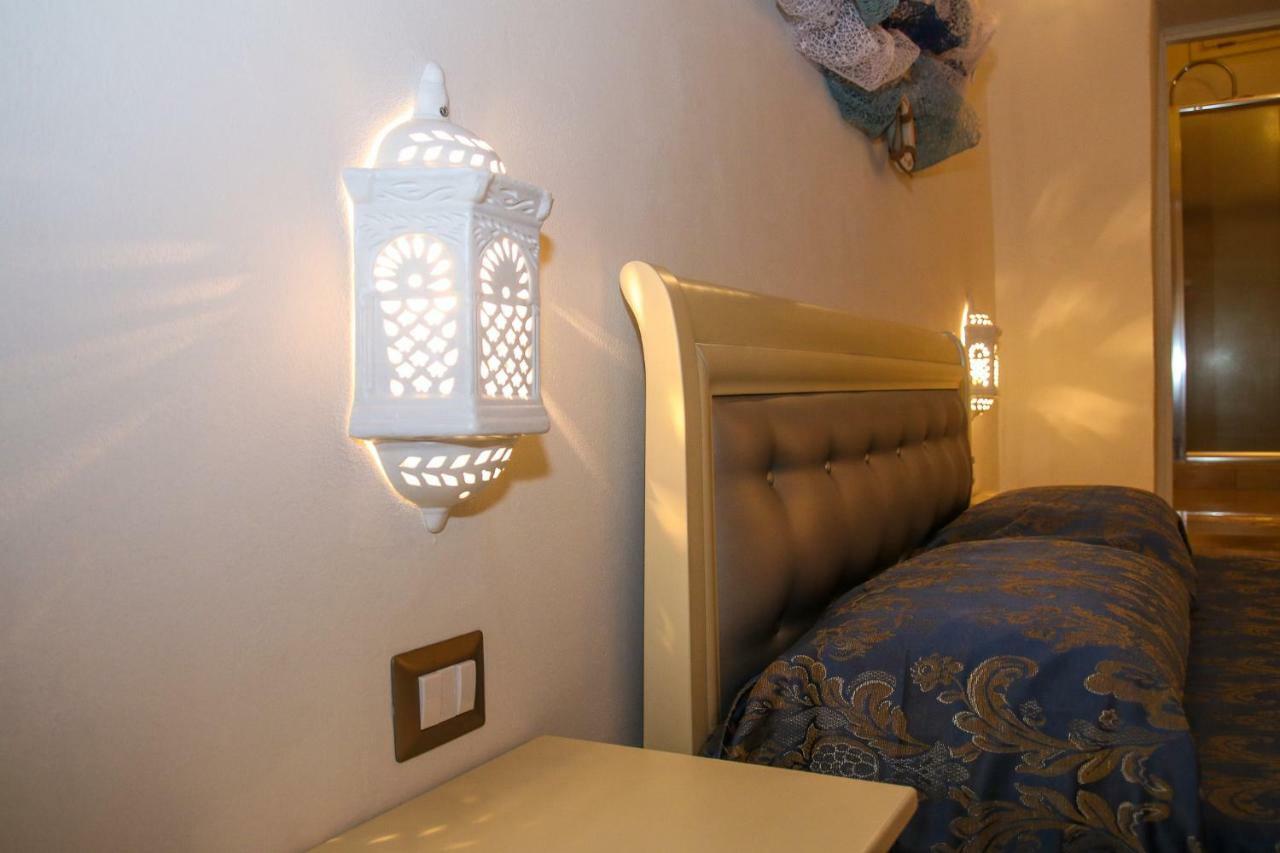 Palazzo Piccioli Hotel Gallipoli Eksteriør billede